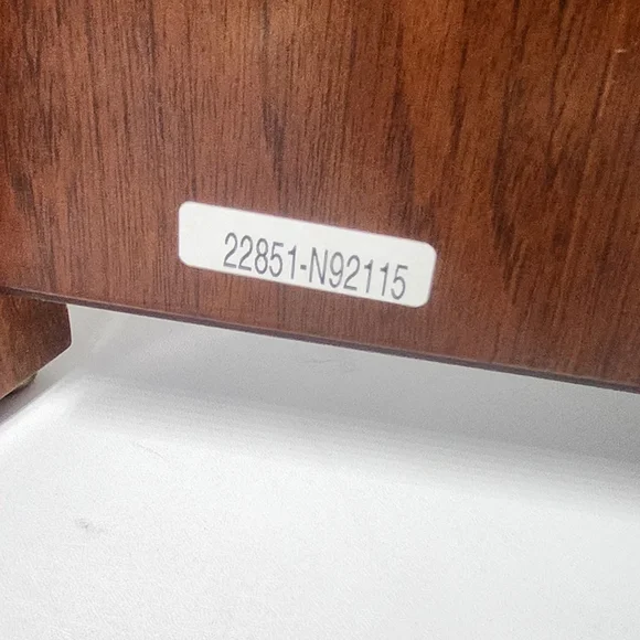 ​Hermle Mantel Clock Made in Germany Quartz 2115 Dual Chime Westminster Ave... - Picture 10 of 16